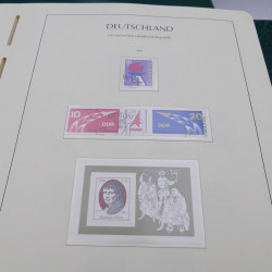 Collection timbres d'Allemagne DDR 1949-1990 complet en 4 albums Leuchtturm.