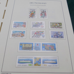 Collection timbres d'Allemagne DDR 1949-1990 complet en 4 albums Leuchtturm.