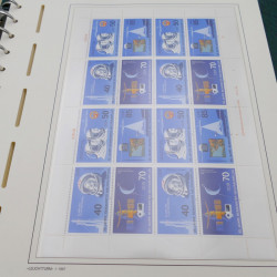 Collection timbres d'Allemagne DDR 1949-1990 complet en 4 albums Leuchtturm.