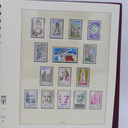 Collection timbres de France 1976-1982 neuf** complet en album Lindner.