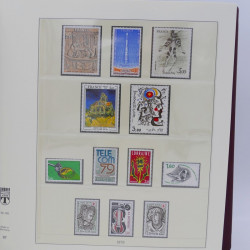 Collection timbres de France 1976-1982 neuf** complet en album Lindner.