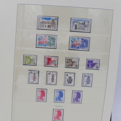 Collection timbres de France 1983-1989 neuf** complet en album Lindner.