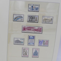 Collection timbres de France 1983-1989 neuf** complet en album Lindner.