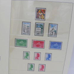 Collection timbres de France 1983-1989 neuf** complet en album Lindner.