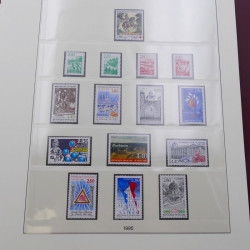 Collection timbres de France 1990-1997 neuf** complet en album Lindner.