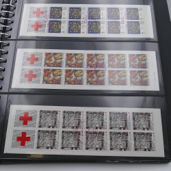 Collection carnets, blocs Croix-Rouge Française oblitérés 1952-2020.