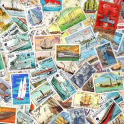 Bateaux timbres thématiques tous différents.