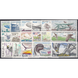Saint Pierre et Miquelon timbres poste aérienne N°64-80 neufs**.