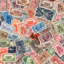 Martinique timbres de collection tous différents.