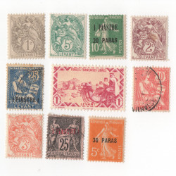 Levant Francais, pochette de 10 timbres tous différents.