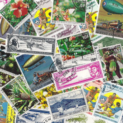 Comores timbres de collection tous différents.