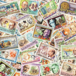 Prix Nobel 25 timbres thématiques tous différents.