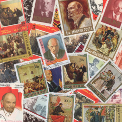 Lénine 25 timbres thématiques tous différents.