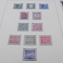 Collection timbres d'Allemagne RFA 1956-1977 neuf** en 2 albums Safe.