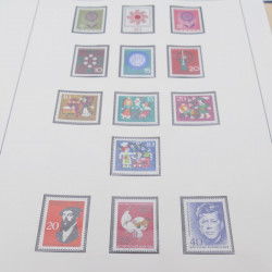 Collection timbres d'Allemagne RFA 1956-1977 neuf** en 2 albums Safe.