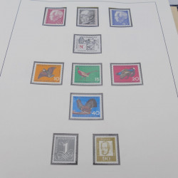 Collection timbres d'Allemagne RFA 1956-1977 neuf** en 2 albums Safe.