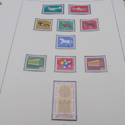 Collection timbres d'Allemagne RFA 1956-1977 neuf** en 2 albums Safe.