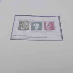 Collection timbres d'Allemagne RFA 1956-1977 neuf** en 2 albums Safe.
