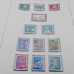 Collection timbres d'Allemagne RFA 1956-1977 neuf** en 2 albums Safe.