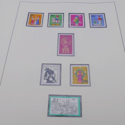 Collection timbres d'Allemagne RFA 1956-1977 neuf** en 2 albums Safe.