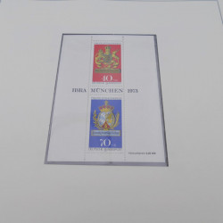 Collection timbres d'Allemagne RFA 1956-1977 neuf** en 2 albums Safe.