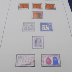 Collection timbres d'Allemagne RFA 1956-1977 neuf** en 2 albums Safe.