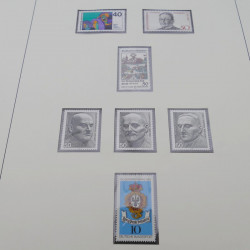 Collection timbres d'Allemagne RFA 1956-1977 neuf** en 2 albums Safe.