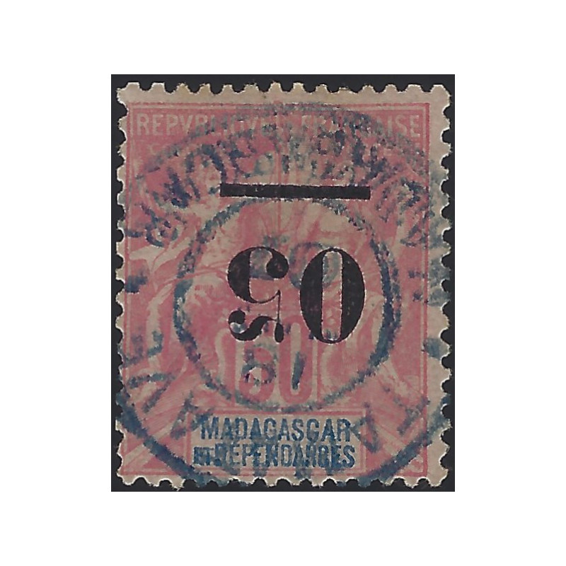 Madagascar timbre N°48a surcharge renversée oblitéré.
