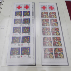 Collection carnets de France 1978-2002 neufs en album Safe.