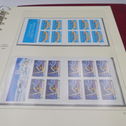 Collection carnets de France 1978-2002 neufs en album Safe.