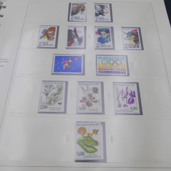 Collection timbres de France 1992-1997 neuf** complète en album Safe.