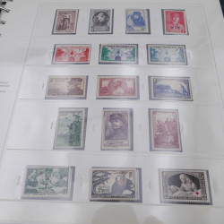Collection timbres de France 1938-1957 neuf** complète en album Safe.