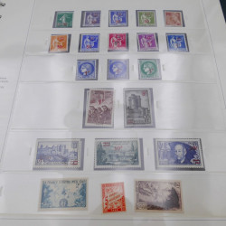 Collection timbres de France 1938-1957 neuf** complète en album Safe.