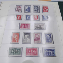 Collection timbres de France 1938-1957 neuf** complète en album Safe.