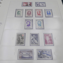 Collection timbres de France 1938-1957 neuf** complète en album Safe.