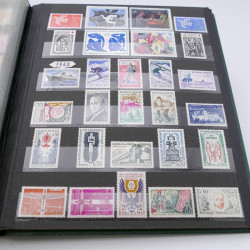 Collection timbres de France 1900-1965 neufs** et oblitérés.