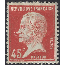 Pasteur timbre de France N°175a variété neuf*.