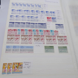 Collection timbres Idées Européennes neufs** en album.