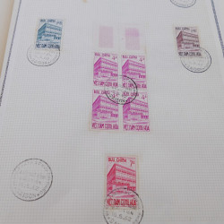 Lot de timbres de Vietnam neufs et oblitérés en 7 albums.
