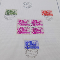 Lot de timbres de Vietnam neufs et oblitérés en 7 albums.