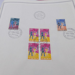 Lot de timbres de Vietnam neufs et oblitérés en 7 albums.
