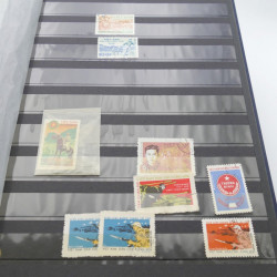 Lot de timbres de Vietnam neufs et oblitérés en 7 albums.