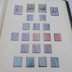 Collection timbres de France neufs 1940-1945 complet en album.