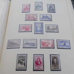 Collection timbres de France neufs 1946-1972 complet en album.
