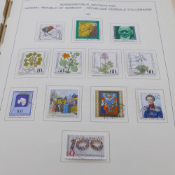 Collection timbres d'Allemagne RFA 1975-1993 oblitéré complet en album Safe.