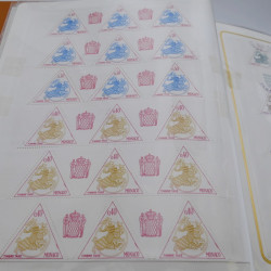 Lot massif de timbres de Monaco neufs et oblitérés en 6 albums.