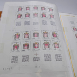 Lot massif de timbres de Monaco neufs et oblitérés en 6 albums.