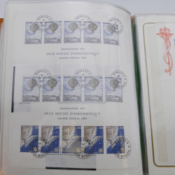 Lot massif de timbres de Monaco neufs et oblitérés en 6 albums.