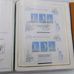 Lot massif de timbres de Monaco neufs et oblitérés en 6 albums.