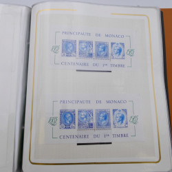 Lot massif de timbres de Monaco neufs et oblitérés en 6 albums.